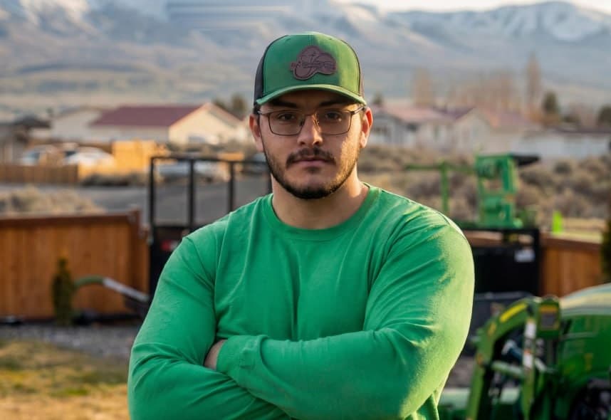 Daniel Martinez, propietario de Martinez Landscaping & Construction